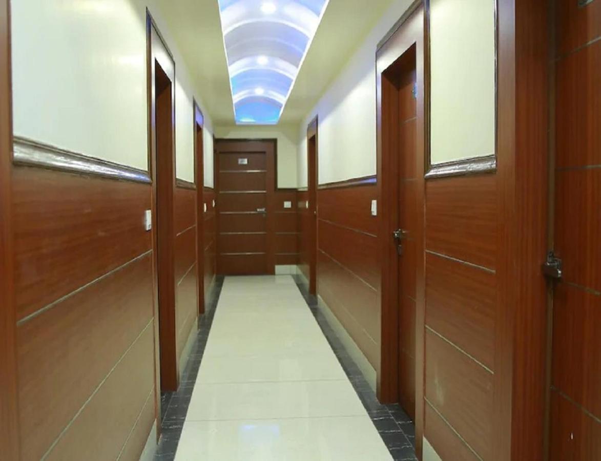 Hotel Kings, Rohtak Luaran gambar