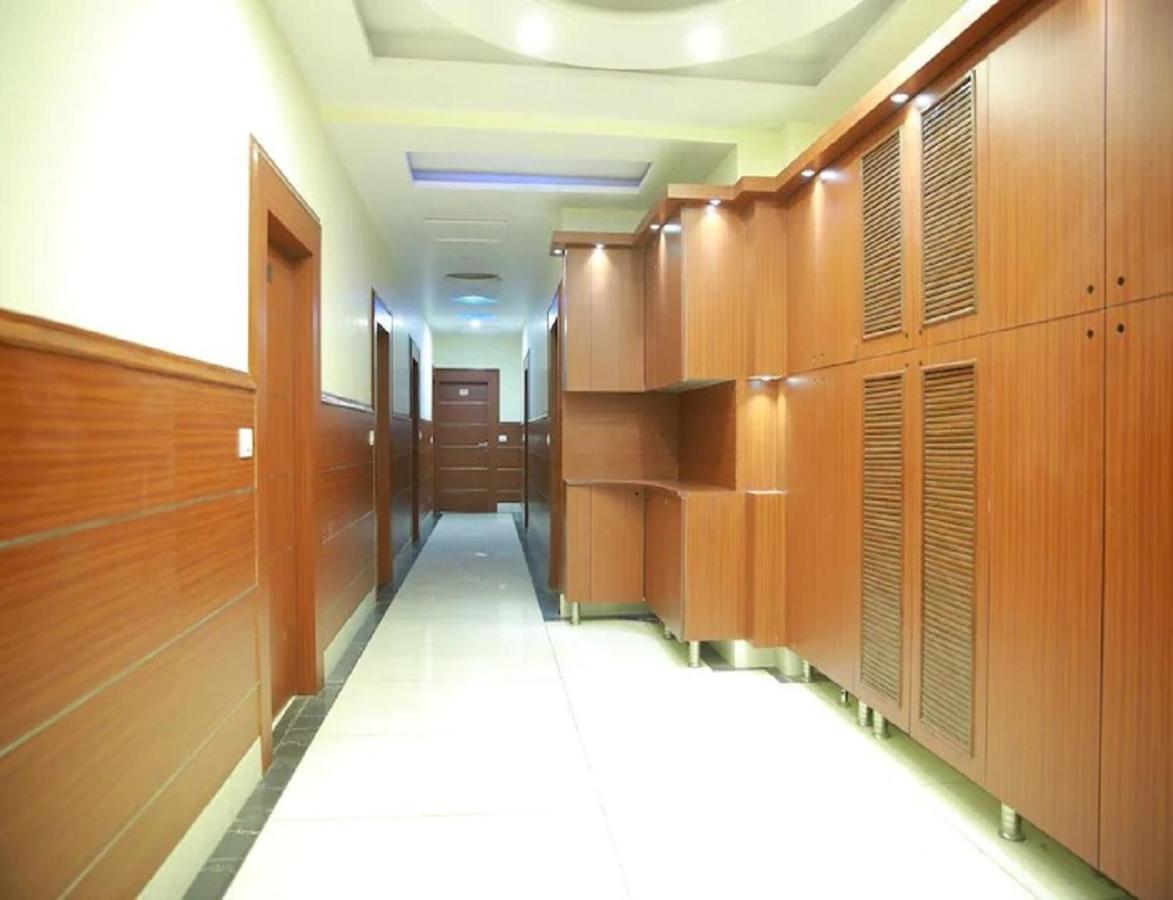 Hotel Kings, Rohtak Luaran gambar