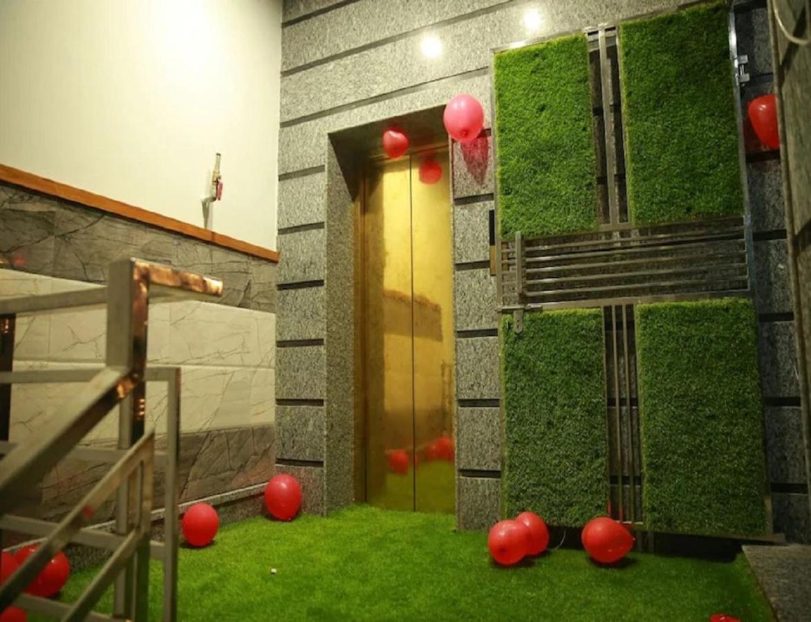 Hotel Kings, Rohtak Luaran gambar