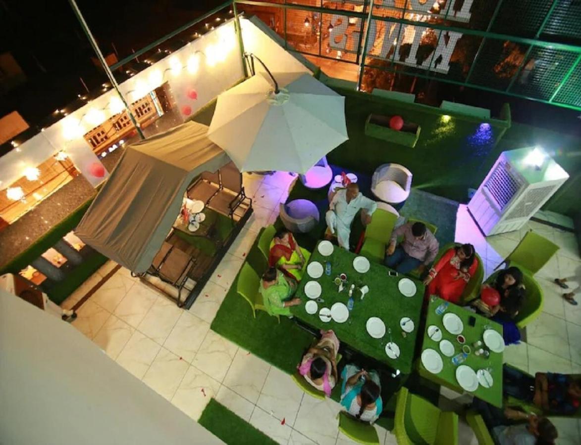 Hotel Kings, Rohtak Luaran gambar